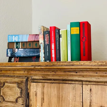 Aycatcherhomes - Lage I 4 Personen I 2 Schlafzimmer I Zentral I Altstadt I Naehe Fluss Lahn I Wlan I Boutique App Chiron * Marburg