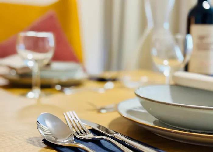 Aycatcherhomes - Chiron Boutique 2br Old Town *